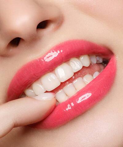 LusciousLips® das Smart-Aging Lipgloss
Ideal zur Lippenpflege